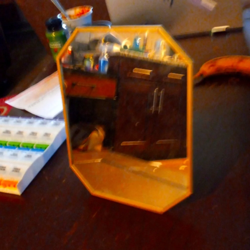 Small mirror